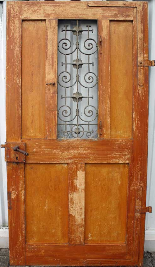 Antikbaumarkt-Antike Aussentüren