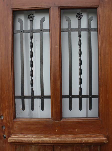 Antikbaumarkt-Antike Aussentüren