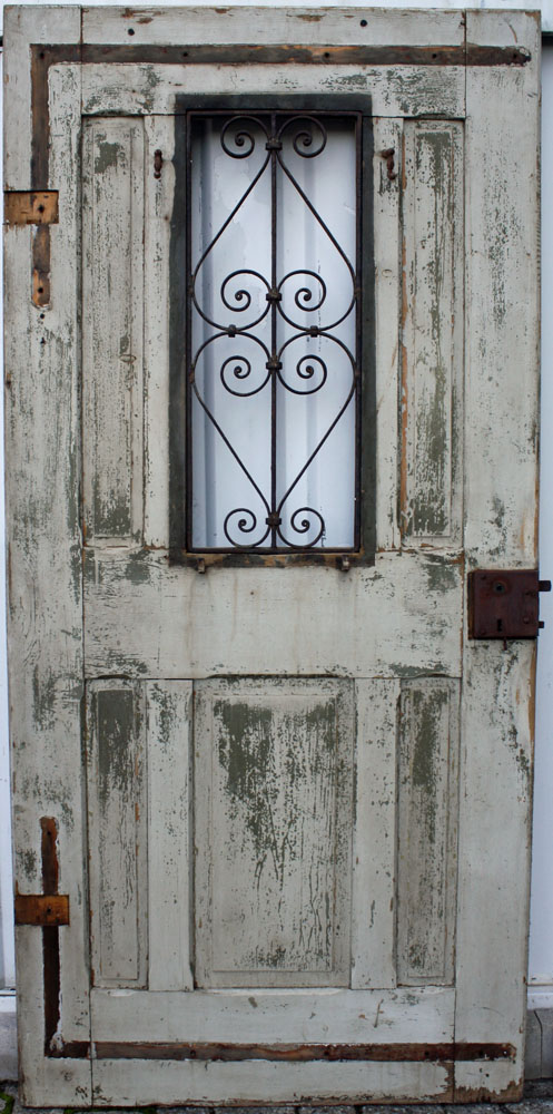 Antikbaumarkt-Antike Aussentüren