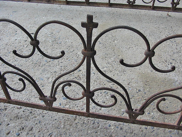 Antikbaumarkt-Antike Aussentüren